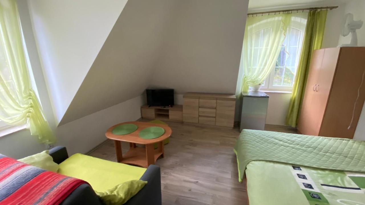 Przystań Białogóra Apartamento Exterior foto